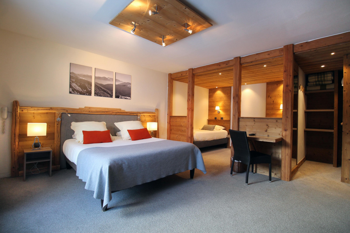 CHAMBRE - HOTEL LE CRET ROND - VALLOIRE LES VERNEYS - VALLOIRE RESERVATIONS