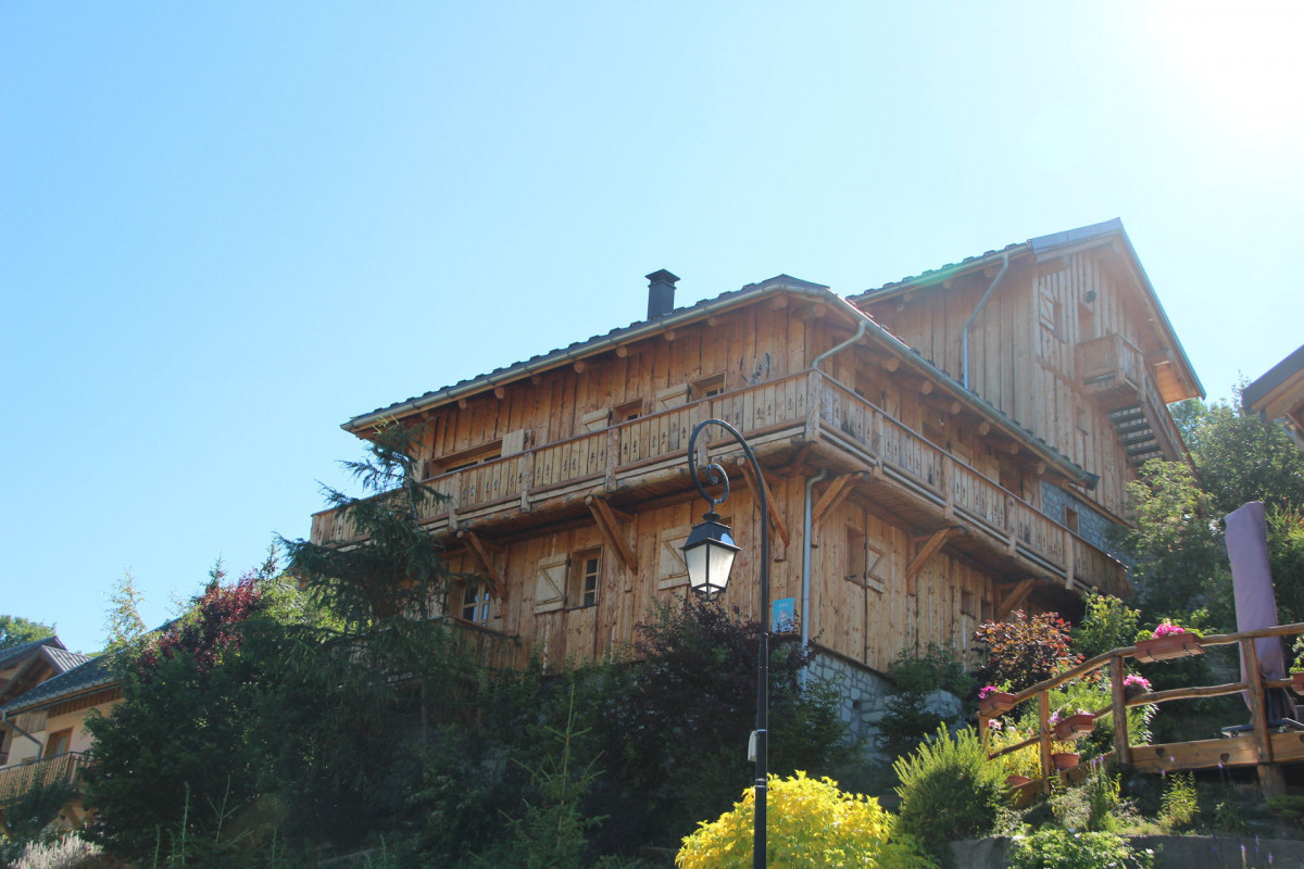 VUE 4 CHALET LES BOIS RONDS - VALLOIRE LE SERROZ - VALLOIRE RESERVATIONS