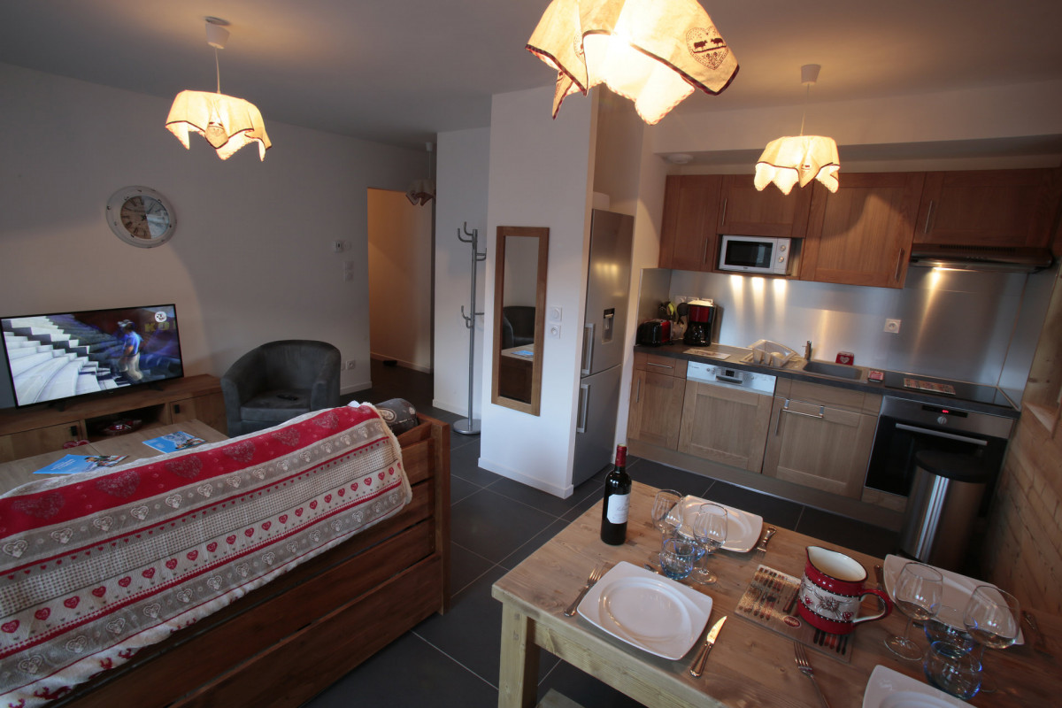 COIN REPAS - APPARTEMENT CHALET GRAND GALIBIER N°1- VALLOIRE LES VERNEYS - VALLOIRE RESERVATIONS COIN REPAS - APPARTEMENT CHALET GRAND GALIBIER N°1- VALLOIRE LES VERNEYS - VALLOIRE RESERVATIONS