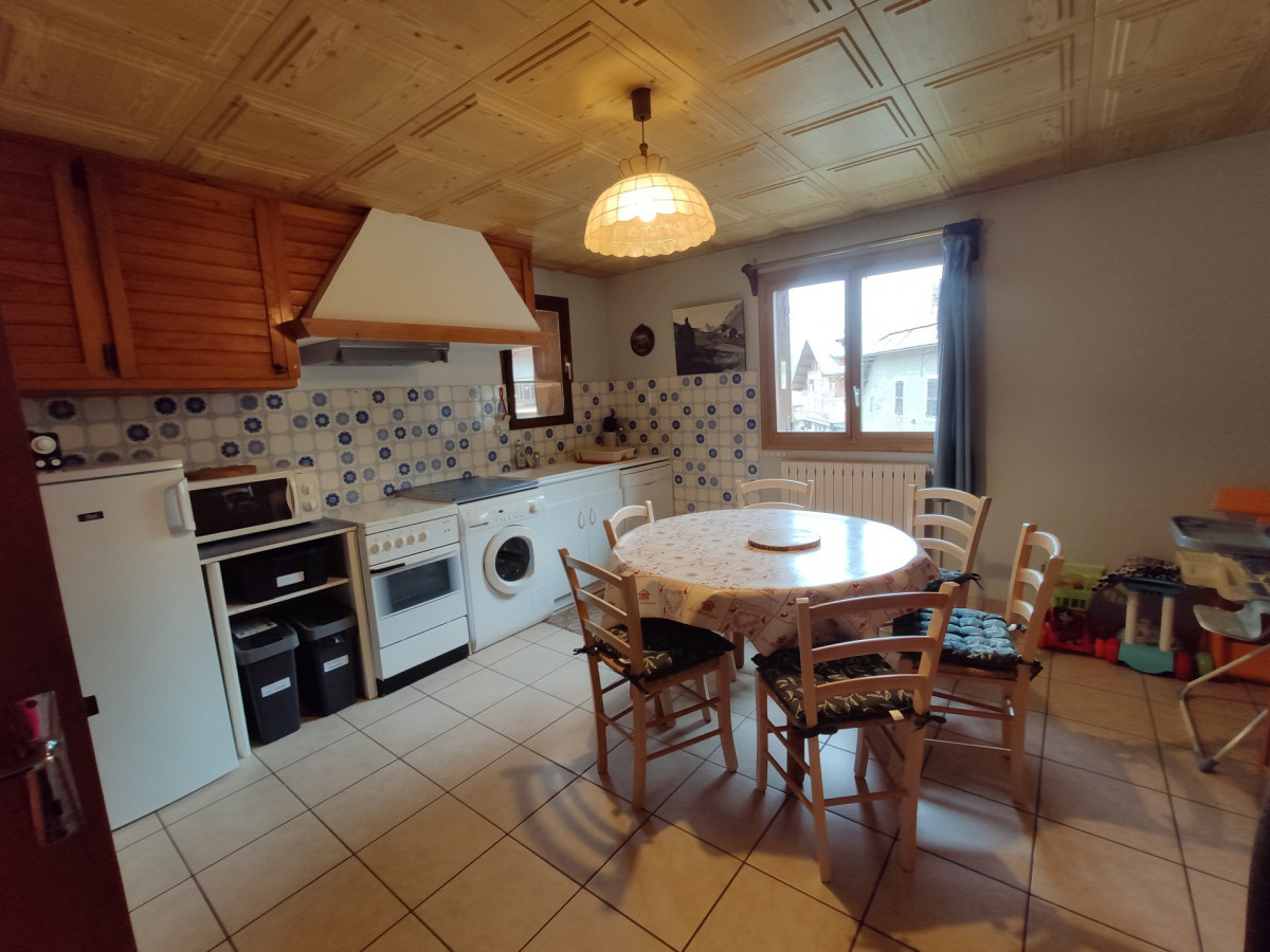 CUISINE - APPARTEMENT LE FENETRON - VALLOIRE CENTRE CUISINE - APPARTEMENT LE FENETRON - VALLOIRE CENTRE