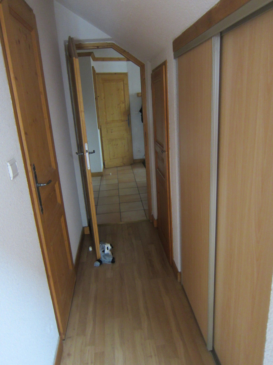 COULOIR - GENTIANE 300 APPARTEMENT HAMEAU DE LA VALLEE D'OR - LES CHARBONNIERES VALLOIRE