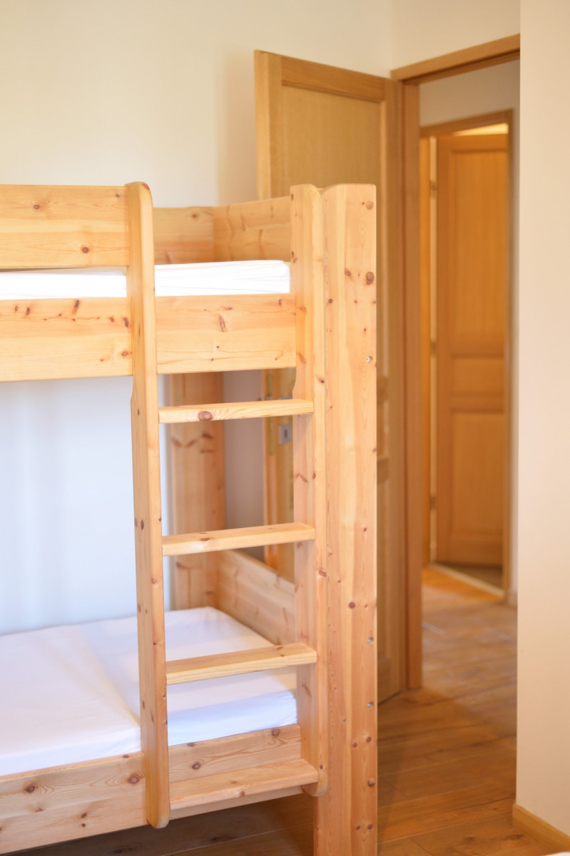 CHAMBRE 1 - APPARTEMENT LES MARMOTTES - VALLOIRE LES VERNEYS - VALLOIRE RESERVATIONS CHAMBRE 1 - APPARTEMENT LES MARMOTTES - VALLOIRE LES VERNEYS - VALLOIRE RESERVATIONS
