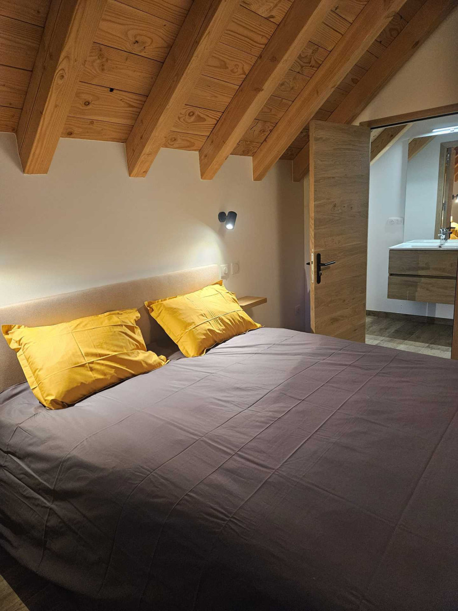 CHAMBRE 1 - APPARTEMENT 02 TERRASSES DES CLOTS - LES CLOTS VALLOIRE - VALLOIRE RESERVATIONS CHAMBRE 1 - APPARTEMENT 02 TERRASSES DES CLOTS - LES CLOTS VALLOIRE - VALLOIRE RESERVATIONS