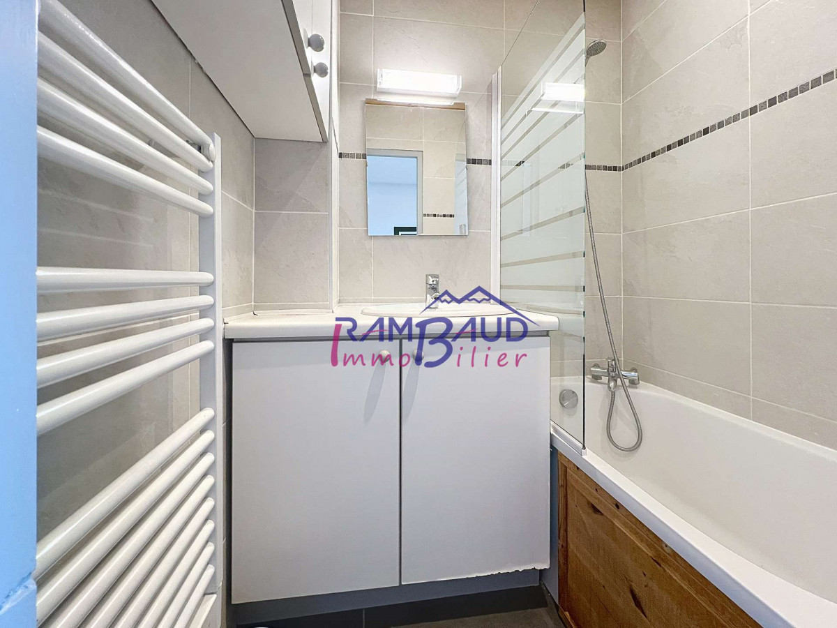 _clients_227345001_photos_153w_37187582