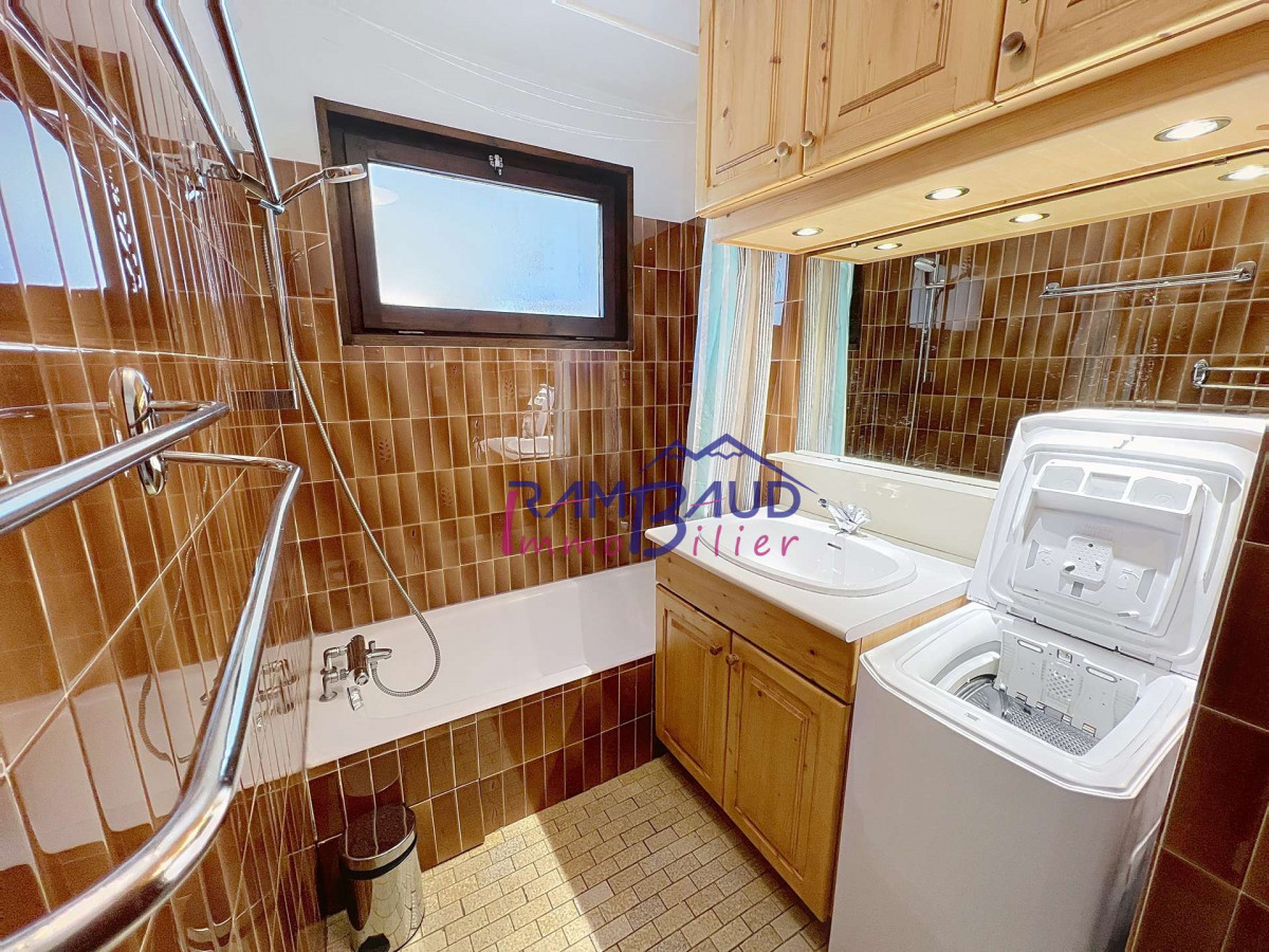 _clients_227345001_photos_176f_35649085