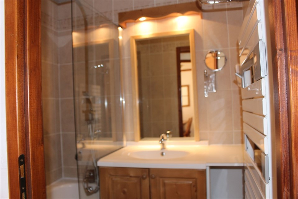 _clients_227345001_photos_177d_33841542
