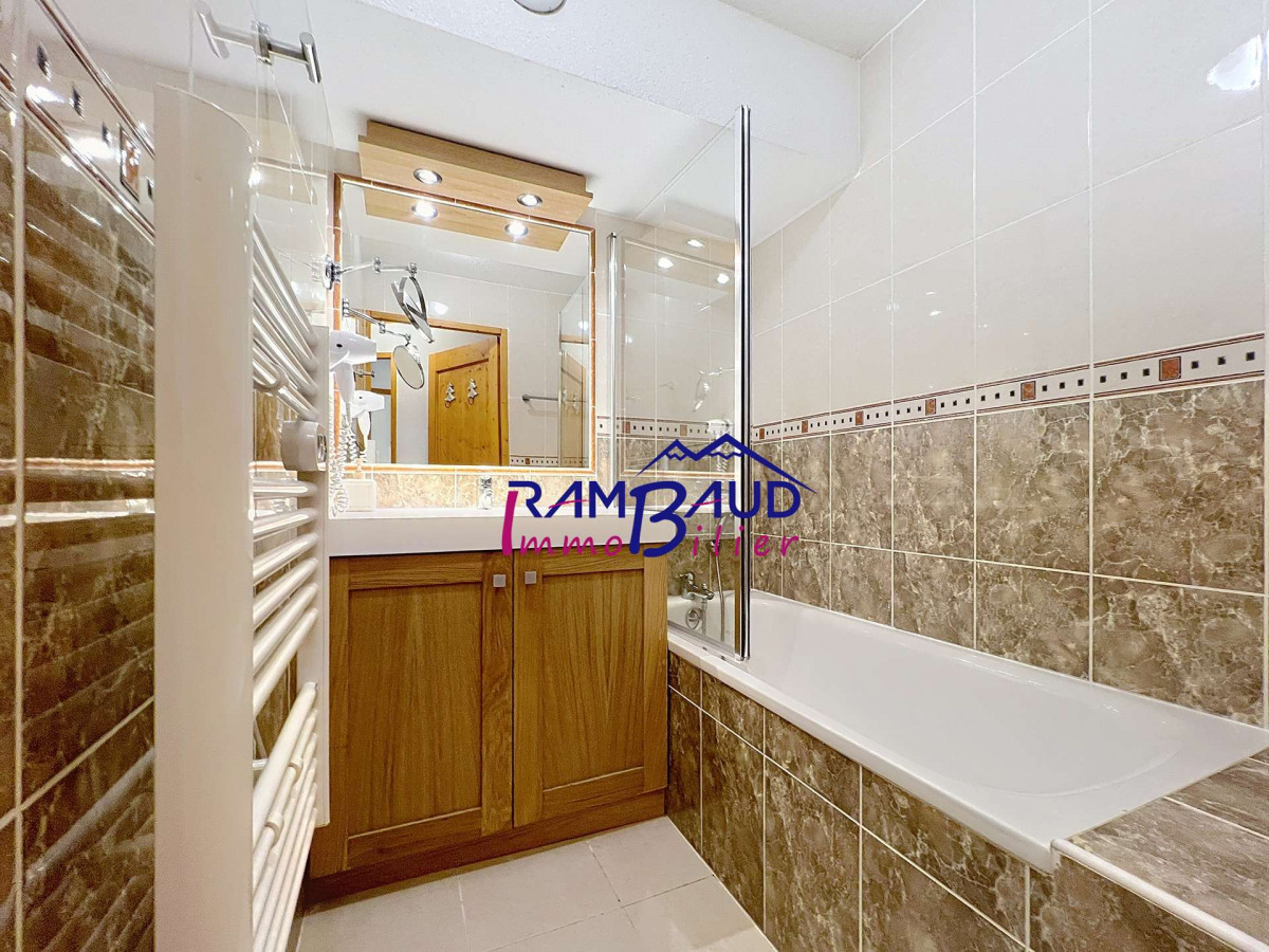 _clients_227345001_photos_263o_34364685