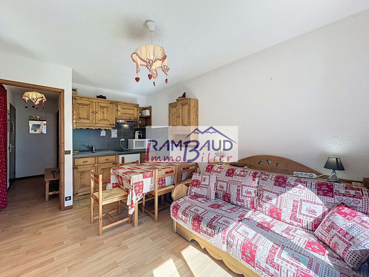 _clients_227345001_photos_31j_35971526