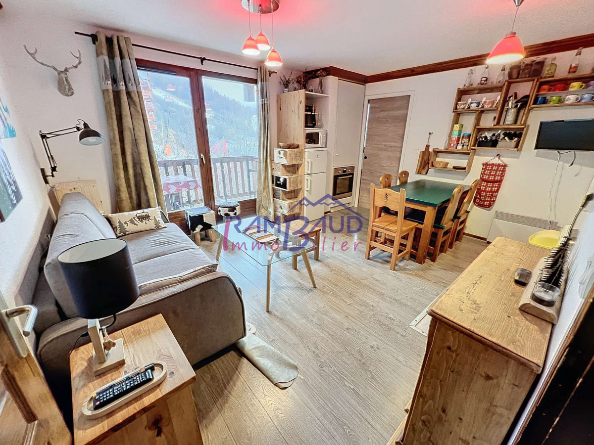 _clients_227345001_photos_44a_37729025