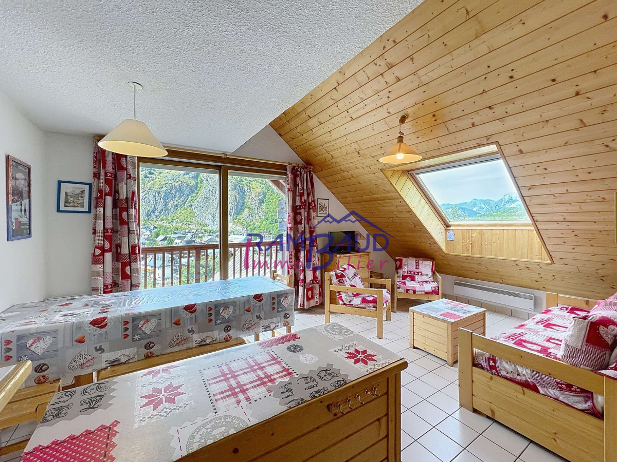 _clients_227345001_photos_53m_35917729 _clients_227345001_photos_53m_35917729