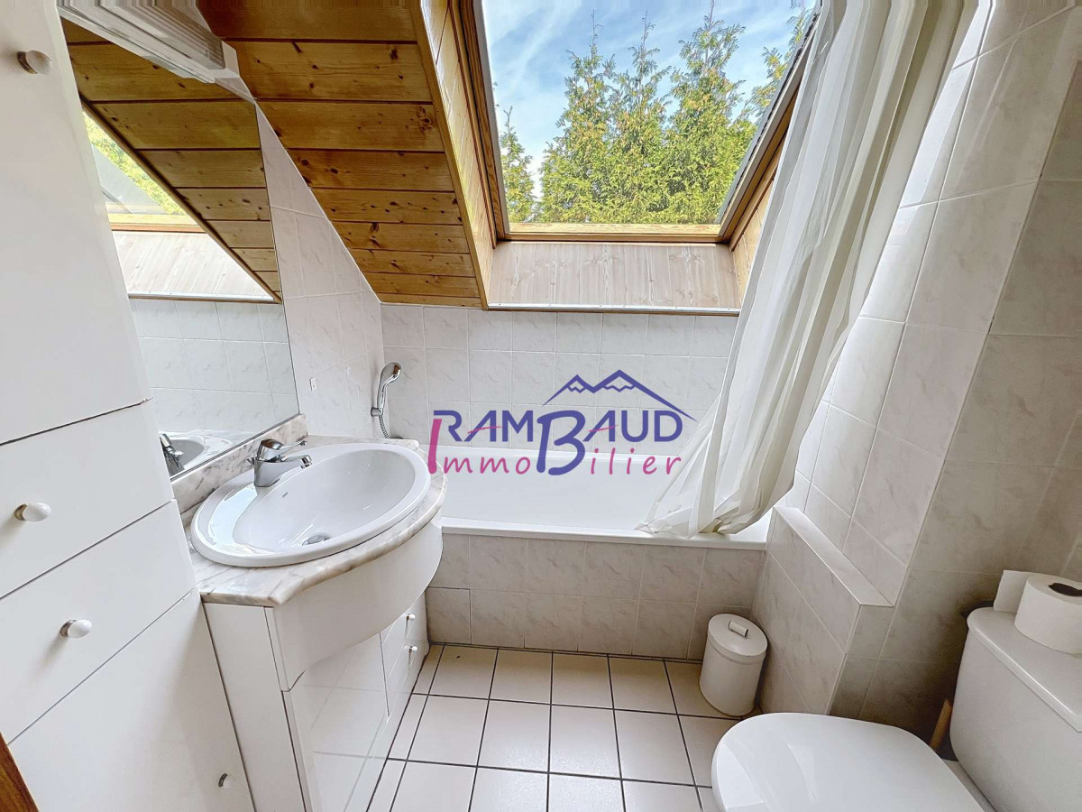 _clients_227345001_photos_53t_37687671 _clients_227345001_photos_53t_37687671