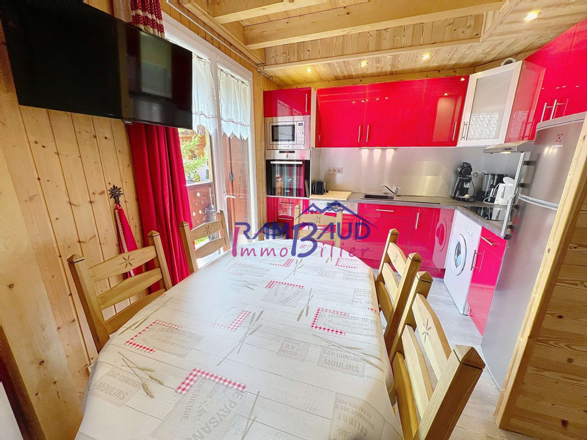 _clients_227345001_photos_54d_35401916