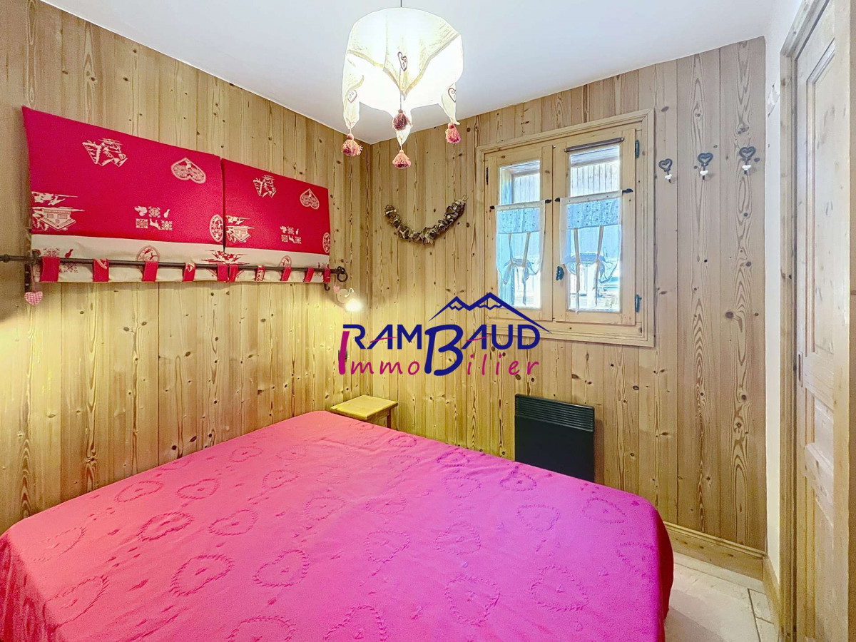 _clients_227345001_photos_67s_37154805