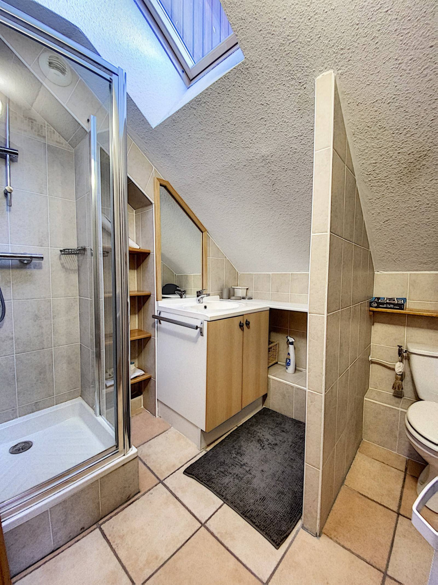 _clients_227345001_photos_80g_34933257