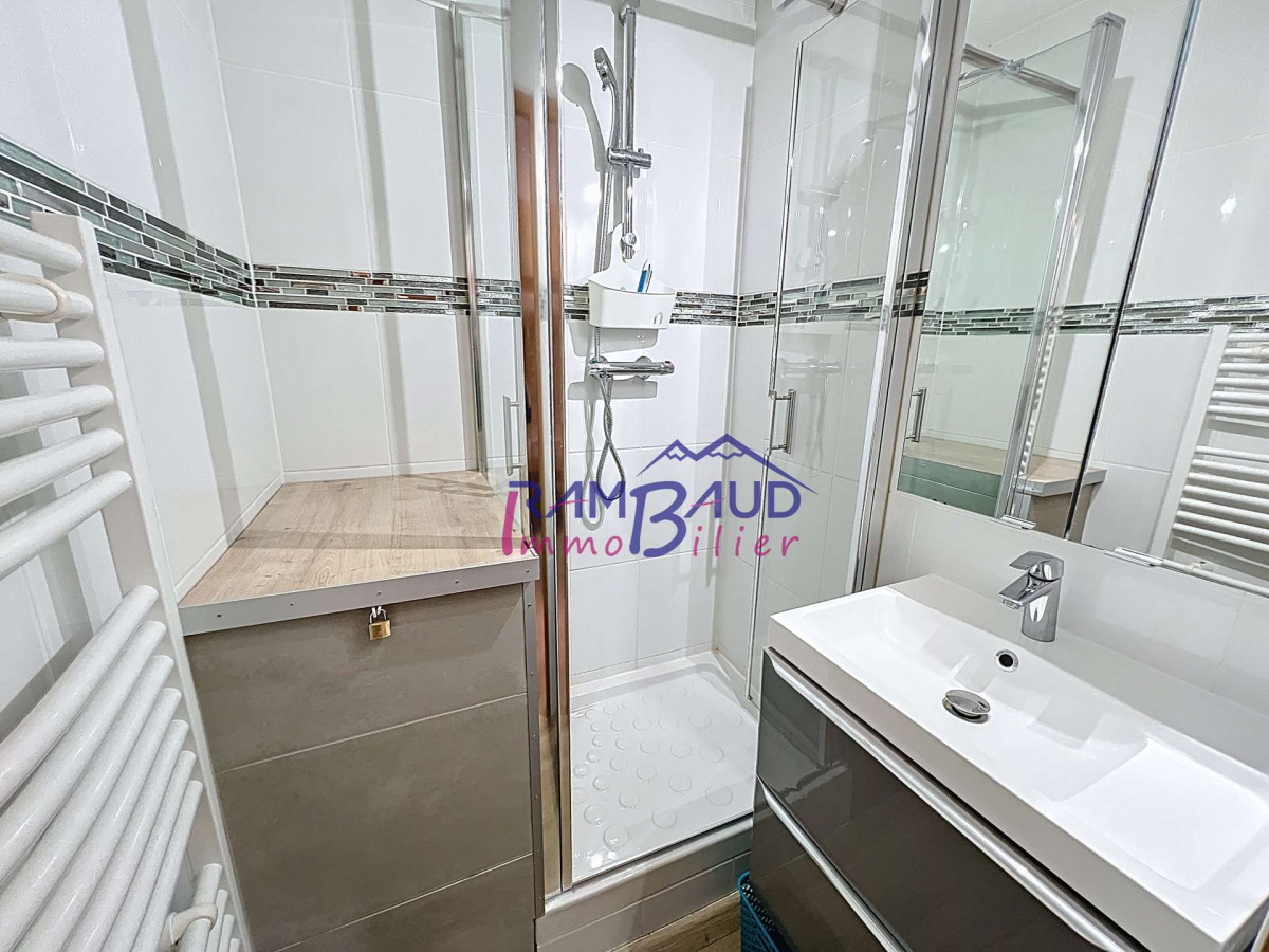 _clients_227345001_photos_82t_36251490