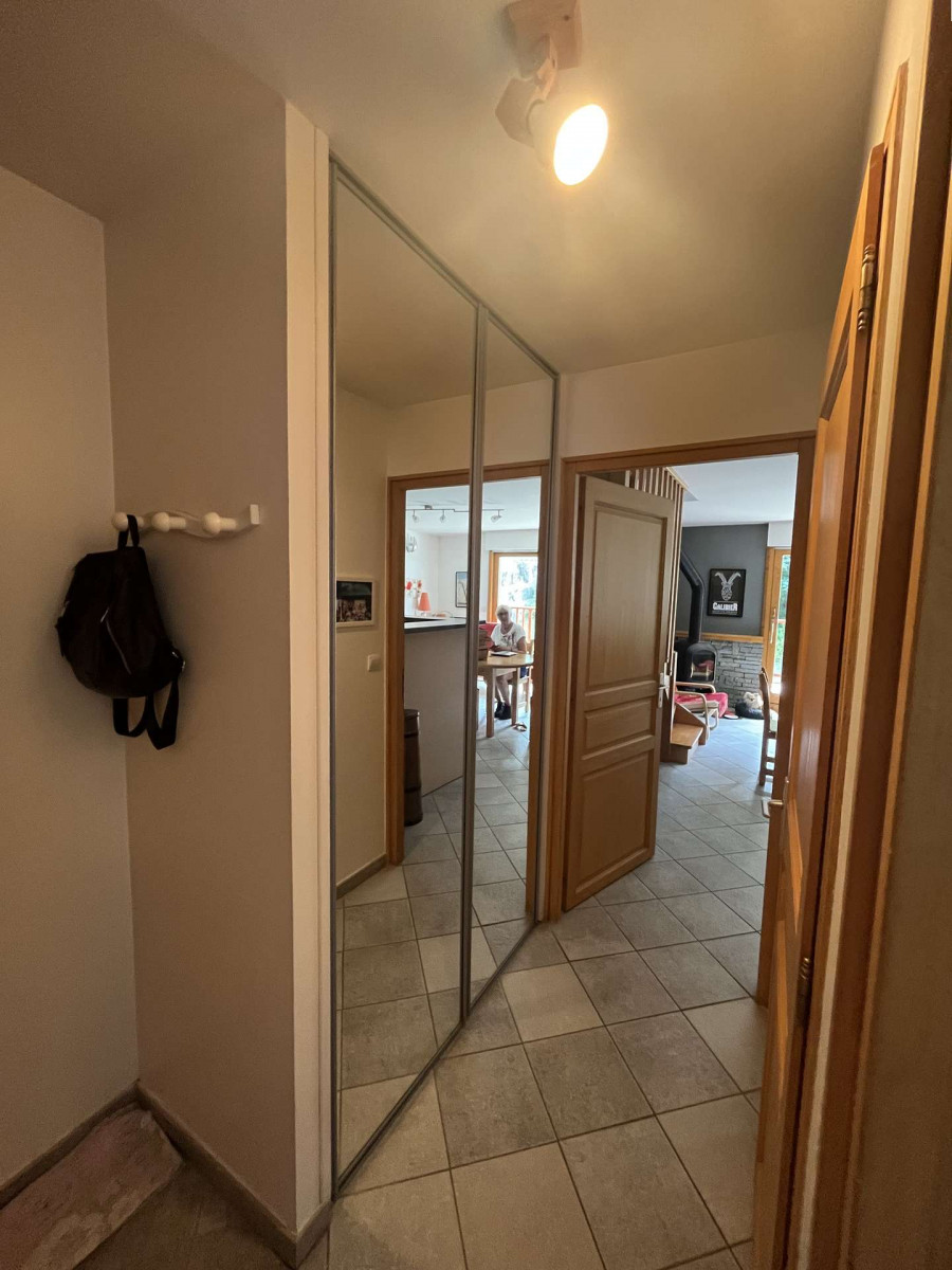 _clients_227345002_photos_114e_37454219