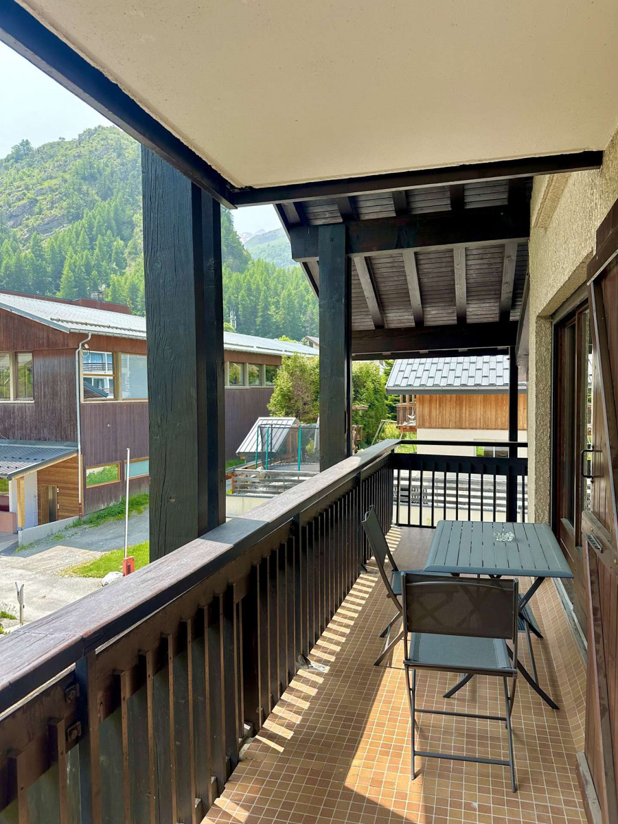 _clients_227345002_photos_140j_37186932