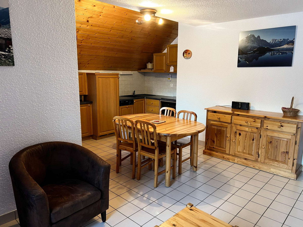 _clients_227345002_photos_142e_36197612