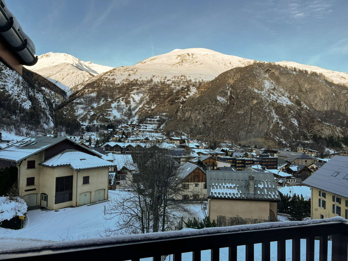 _clients_227345002_photos_142i_37862873