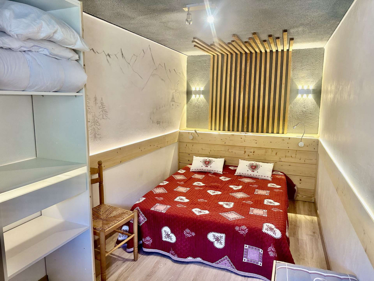 _clients_227345002_photos_58d_37410259