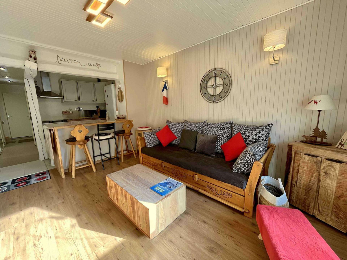 _clients_227345002_photos_79a_37622975