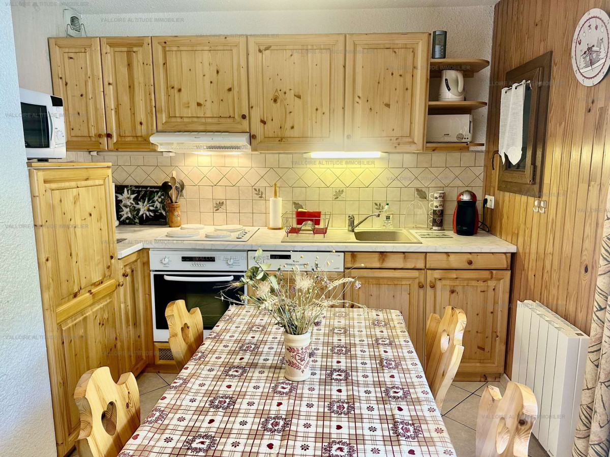 _clients_227345002_photos_7d_37198370