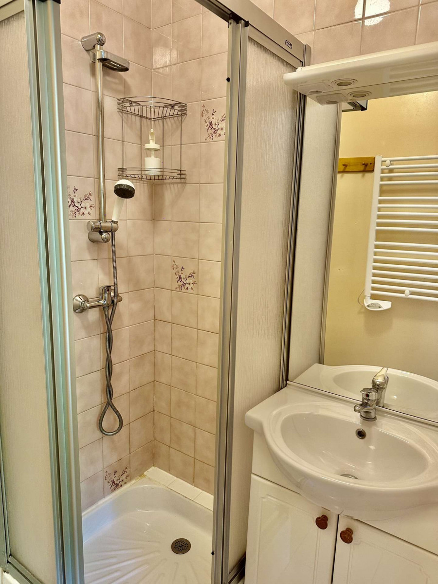 _clients_227345002_photos_88j_34363956