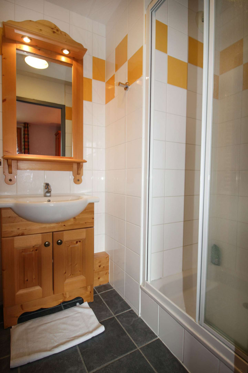 _clients_227345002_photos_93i_33941281