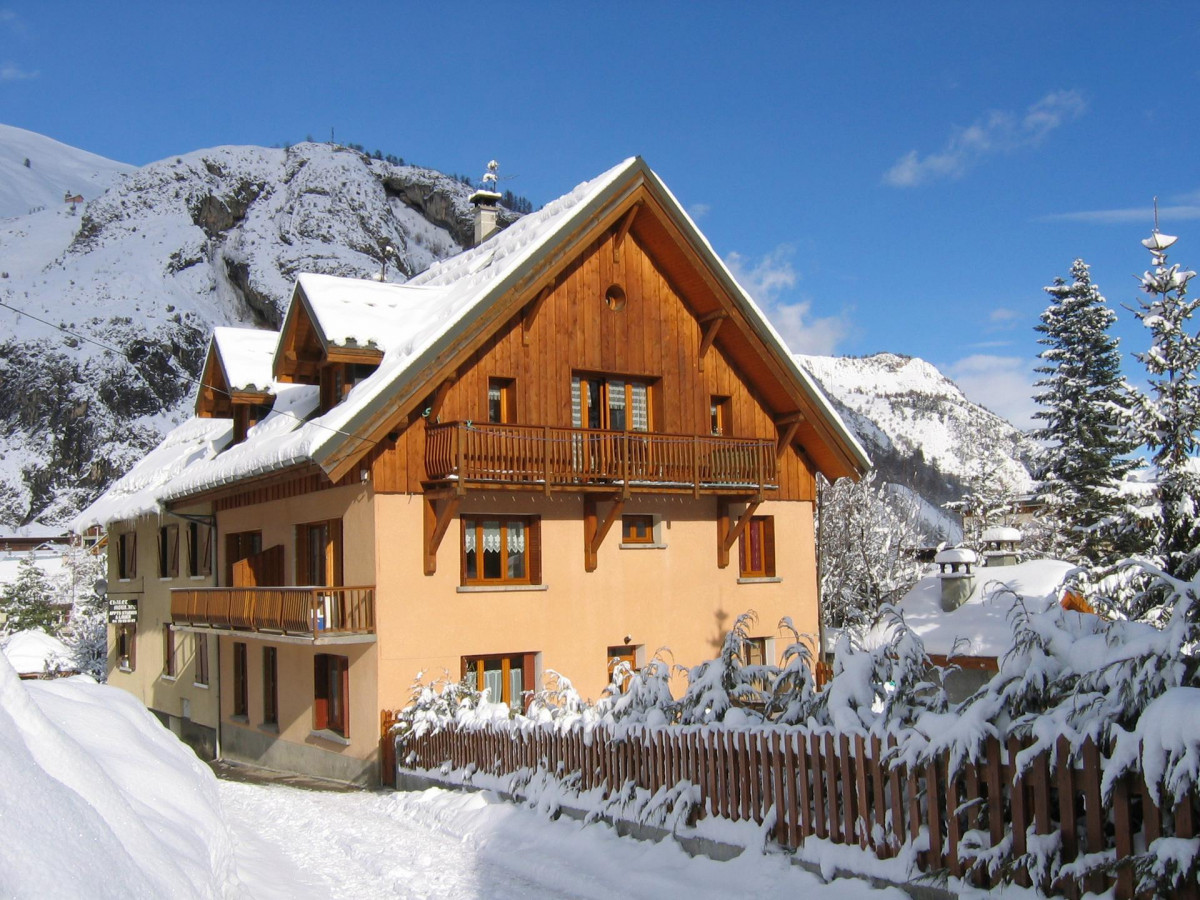 VUE 1 CHALET NIGRITELLE - VALLOIRE CENTRE - VALLOIRE RESERVATIONS VUE 1 CHALET NIGRITELLE - VALLOIRE CENTRE - VALLOIRE RESERVATIONS
