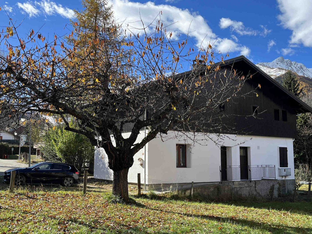 VUE 2 CHALET GOLEON - VALLOIRE LES PLANS - VALLOIRE RESERVATIONS