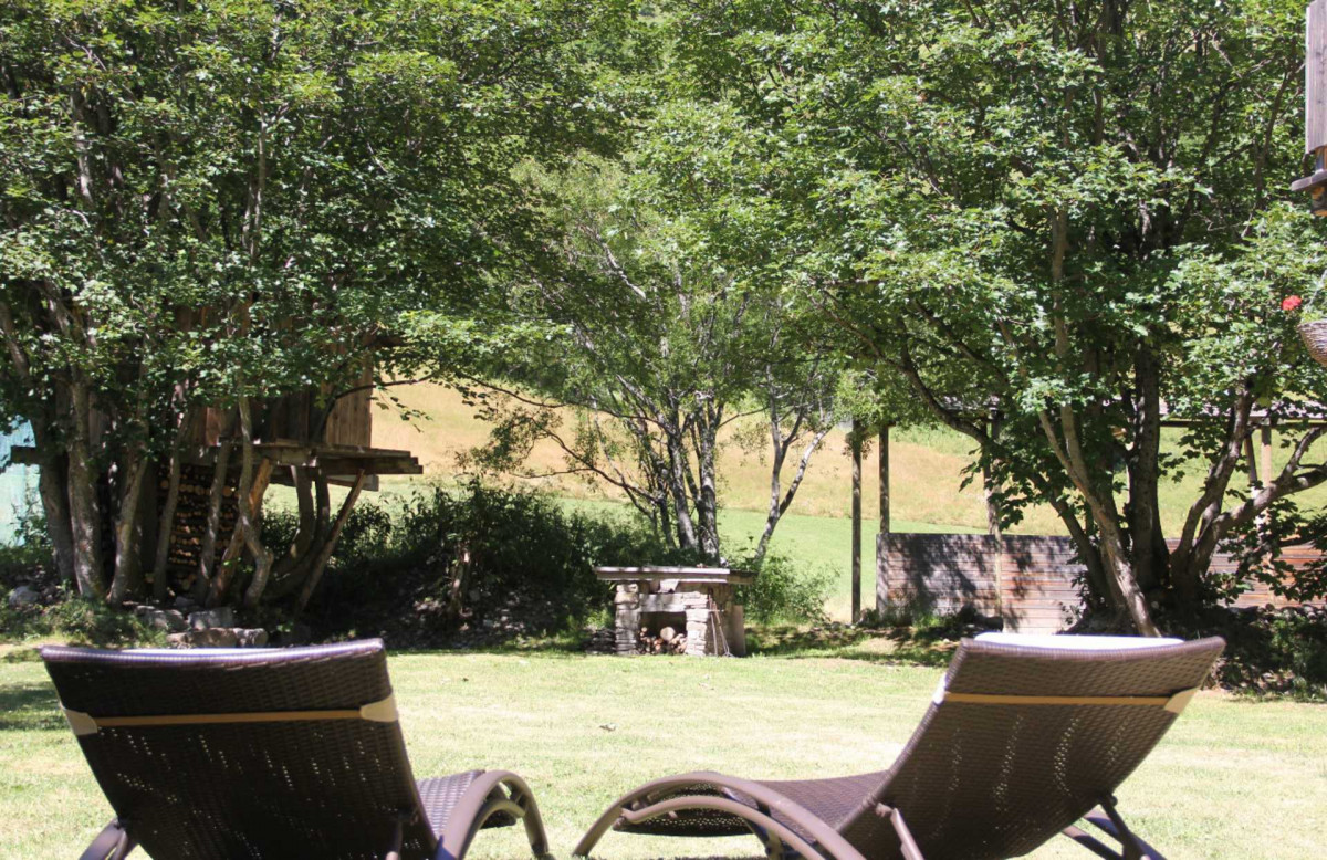 JARDIN - SEJOUR MONTAGNE - LE NEVE - VALLOIRE JARDIN - SEJOUR MONTAGNE - LE NEVE - VALLOIRE