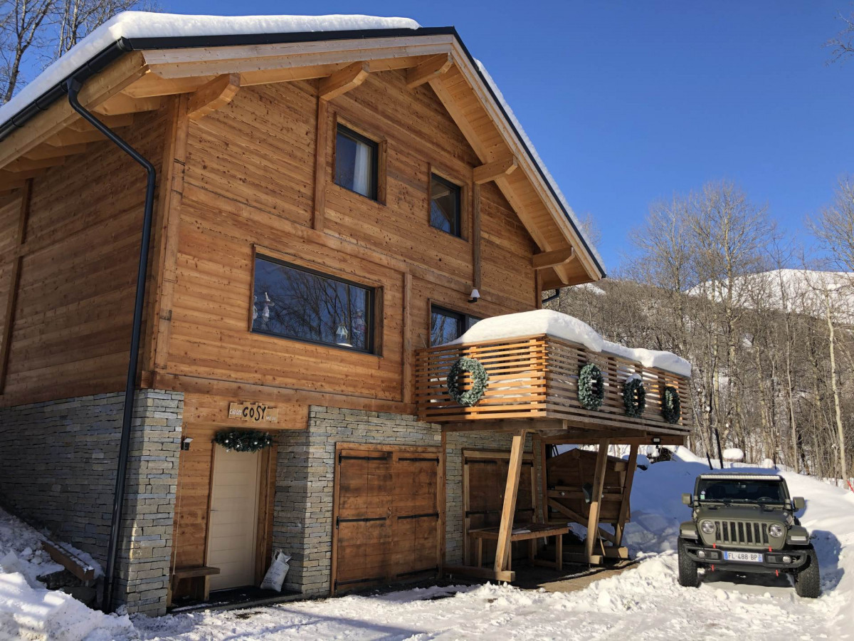 FACADE EST HIVER - CHALET COSY - VALLOIRE LES VERNEYS - VALLOIRE RESERVATIONS FACADE EST HIVER - CHALET COSY - VALLOIRE LES VERNEYS - VALLOIRE RESERVATIONS