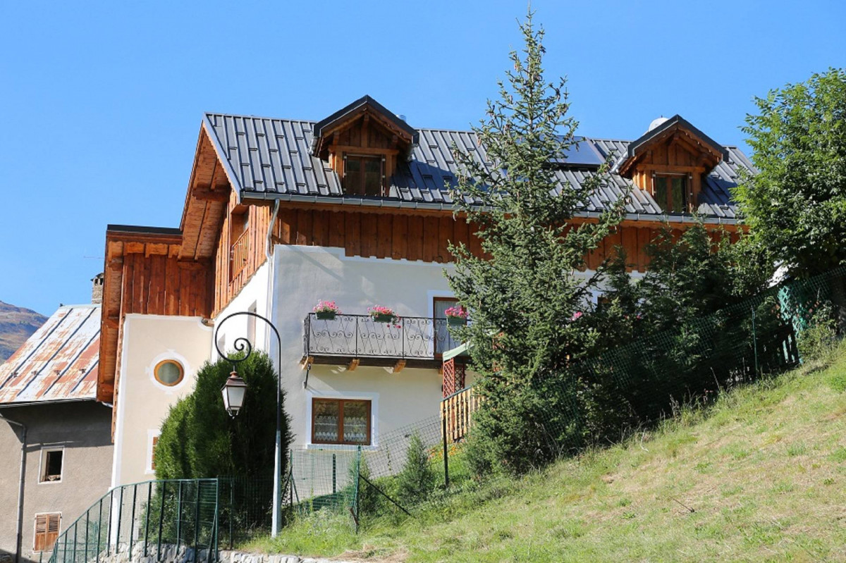 VUE 1 MAISON LES MYRTILLES - VALLOIRE LES CHOSEAUX VILLE - VALLOIRE RESERVATIONS VUE 1 MAISON LES MYRTILLES - VALLOIRE LES CHOSEAUX VILLE - VALLOIRE RESERVATIONS