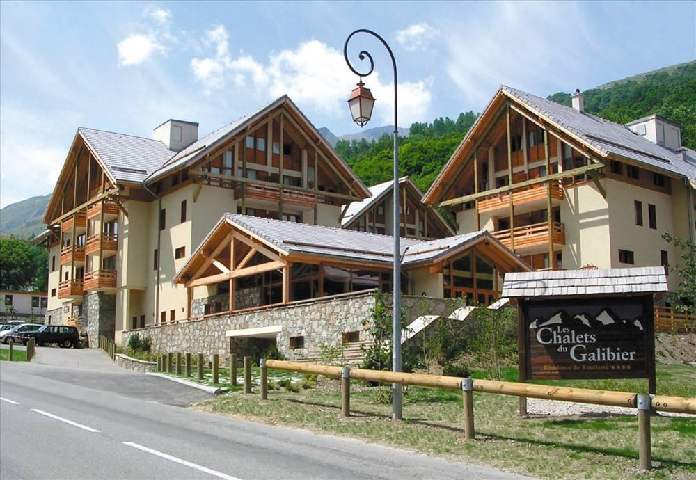 VUE 2 LES CHALETS DU GALIBIER II ETE - VALLOIRE MOULIN BENJAMIN - VALLOIRE RESERVATIONS VUE 2 LES CHALETS DU GALIBIER II ETE - VALLOIRE MOULIN BENJAMIN - VALLOIRE RESERVATIONS