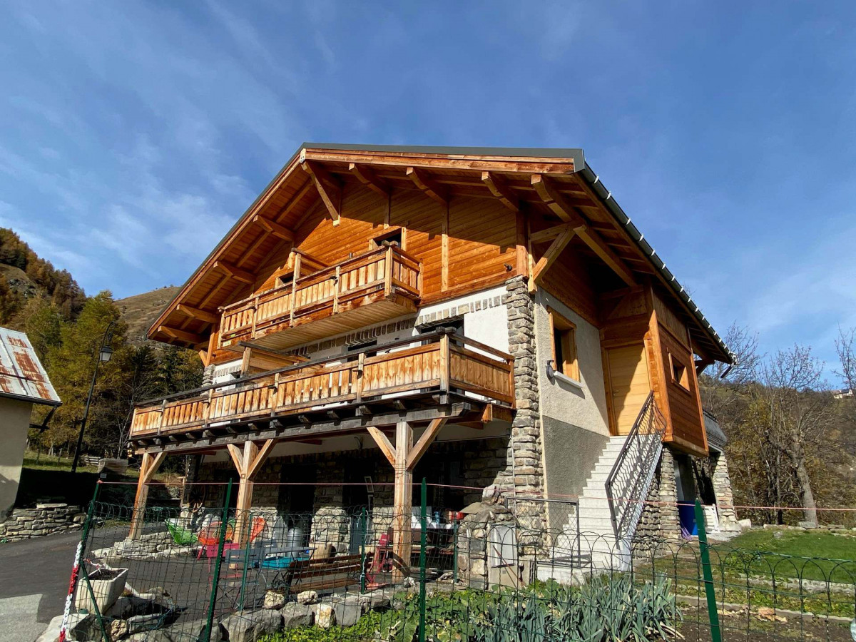 VUE 2 LA ROSE DES VENTS - VALLOIRE LE SERROZ - VALLOIRE RESERVATIONS VUE 2 LA ROSE DES VENTS - VALLOIRE LE SERROZ - VALLOIRE RESERVATIONS