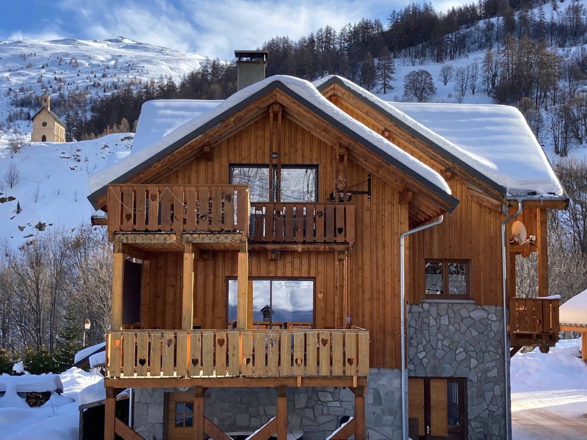 CHALET LOVA - VALLOIRE MOULIN BENJAMIN - VALLOIRE RESERVATIONS CHALET LOVA - VALLOIRE MOULIN BENJAMIN - VALLOIRE RESERVATIONS