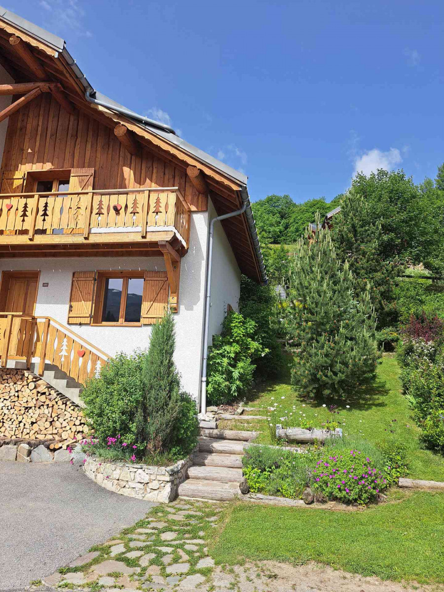 JARDIN - LE SERROZ - VALLOIRE - VALLOIRE RESERVATIONS JARDIN - LE SERROZ - VALLOIRE - VALLOIRE RESERVATIONS