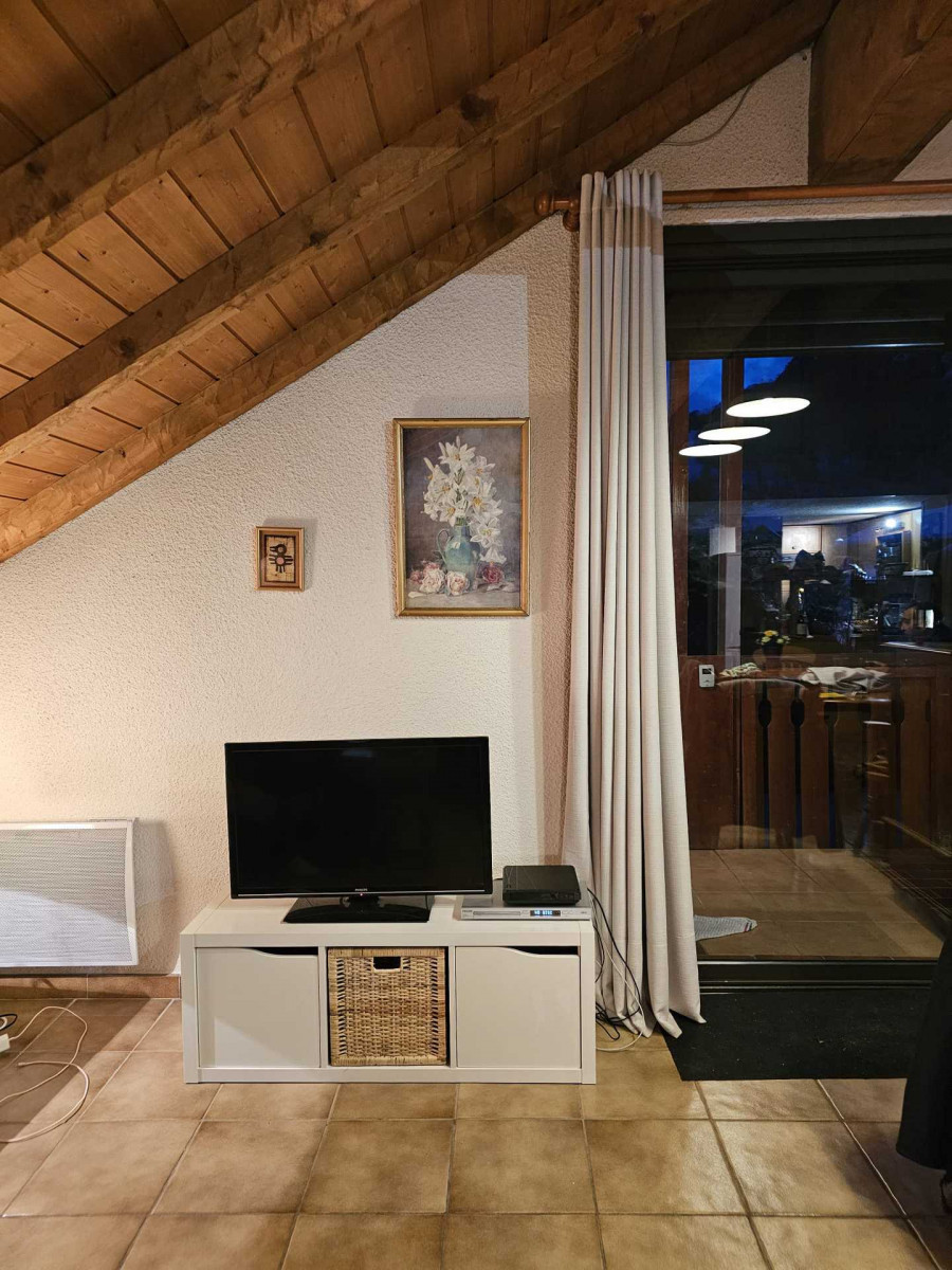 SALON - APPARTEMENT EDEN VAL 11 - VALLOIRE CENTRE SALON - APPARTEMENT EDEN VAL 11 - VALLOIRE CENTRE