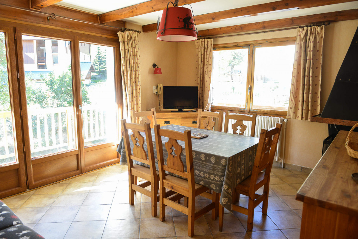 SEJOUR- APPARTEMENT LES CHARDONNETS A3 - VALLOIRE CENTRE - VALLOIRE RESERVATIONS