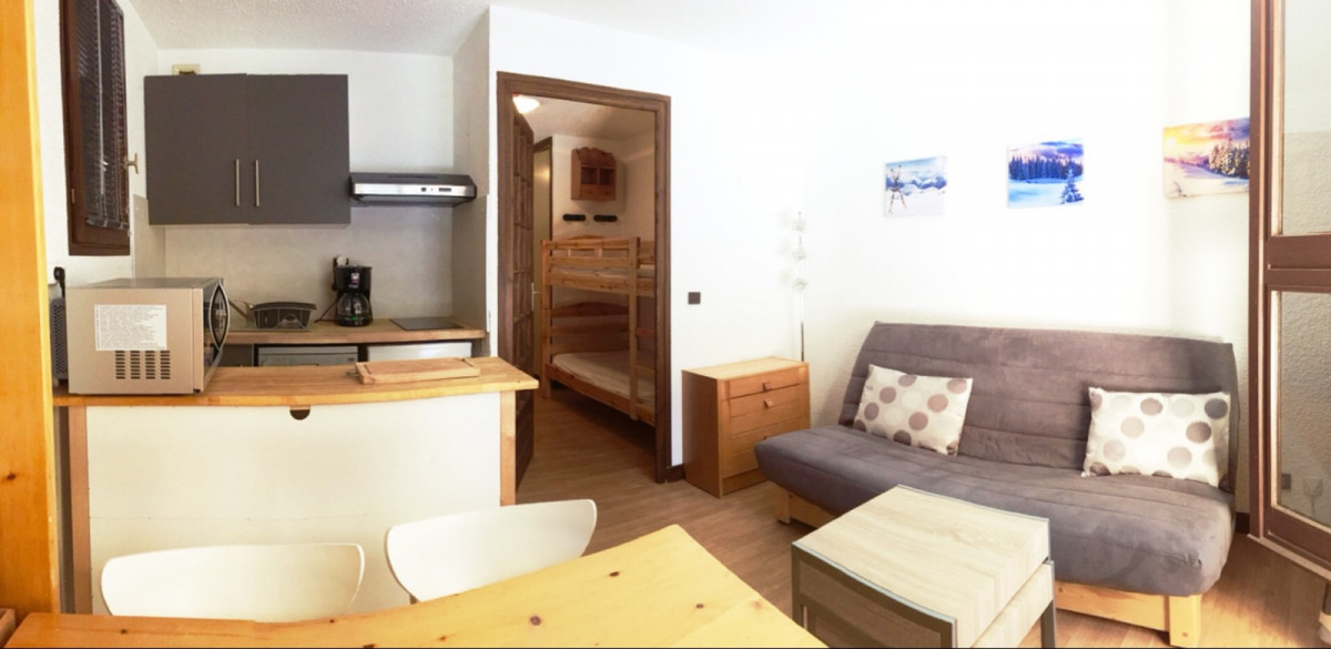 SALLE A MANGER  - STUDIO CRETES 111 - VALLOIRE CENTRE - VALLOIRE RESERVATIONS