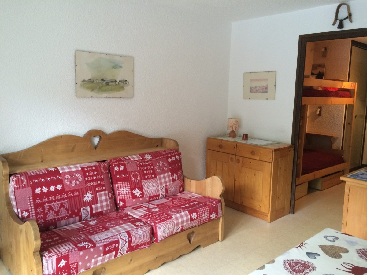 SALON - STUDIO CRETES 114 - VALLOIRE CENTRE - VALLOIRE RESERVATIONS