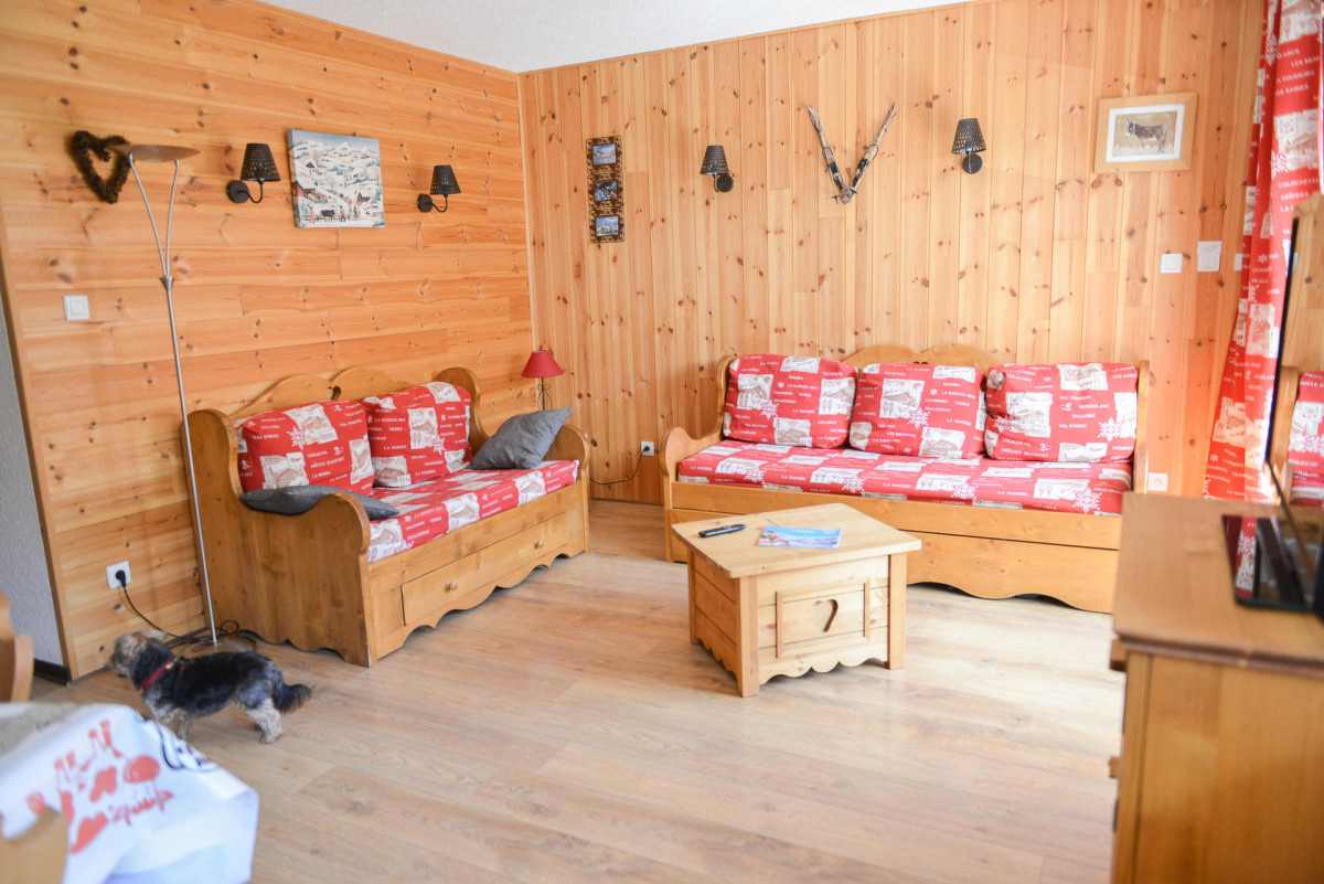 SEJOUR - APPARTEMENT PRAZ 9 - VALLOIRE CENTRE - VALLOIRE RESERVATIONS SEJOUR - APPARTEMENT PRAZ 9 - VALLOIRE CENTRE - VALLOIRE RESERVATIONS