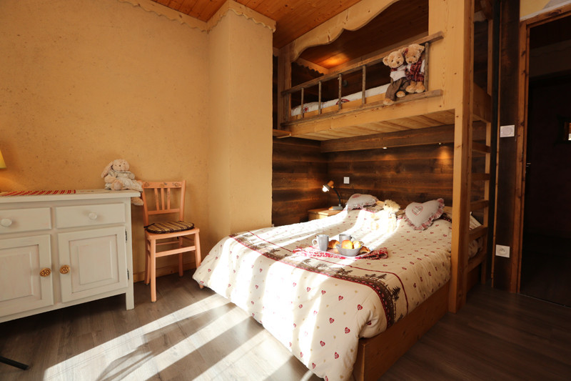 CHAMBRE - APPARTEMENT LA CORDEE 6 - VALLOIRE CENTRE CHAMBRE - APPARTEMENT LA CORDEE 6 - VALLOIRE CENTRE
