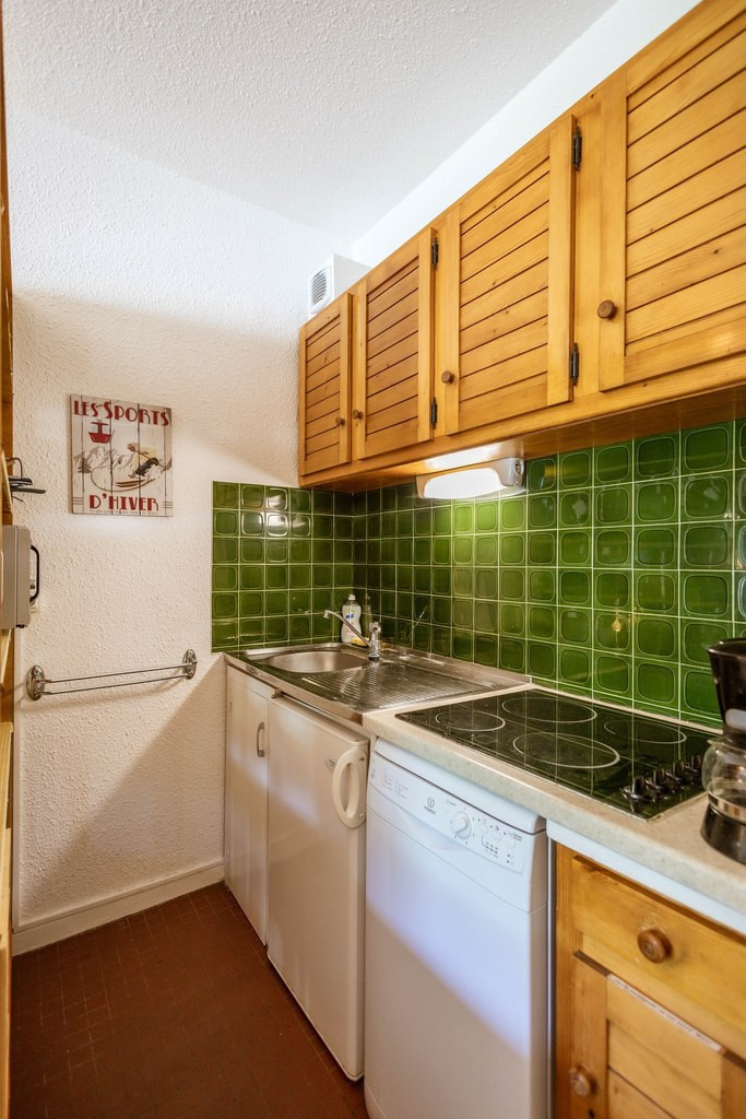 COIN CUISINE - STUDIO CASSETTES 12 - VALLOIRE CENTRE COIN CUISINE - STUDIO CASSETTES 12 - VALLOIRE CENTRE