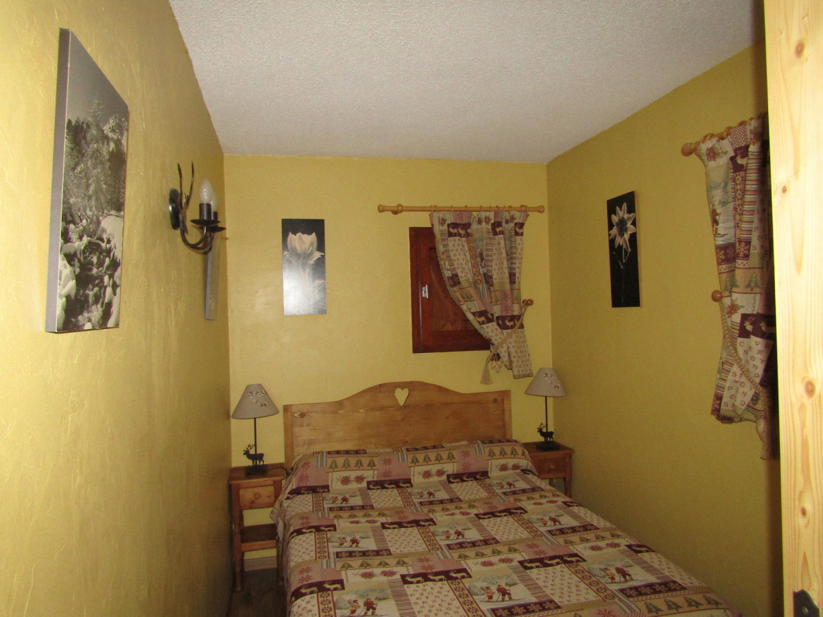 CHAMBRE - APPARTEMENT BERGERS 20 - VALLOIRE CENTRE CHAMBRE - APPARTEMENT BERGERS 20 - VALLOIRE CENTRE
