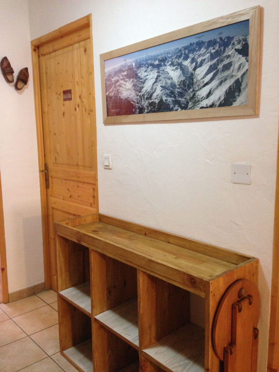 ENTREE - APPARTEMENT BERGERS 94 - VALLOIRE CENTRE ENTREE - APPARTEMENT BERGERS 94 - VALLOIRE CENTRE