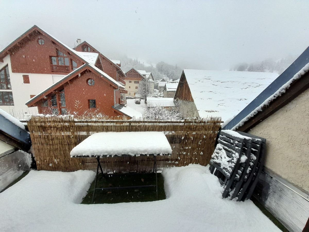 BALCON - APPARTEMENT CRET DE PERE N°17 - VALLOIRE CENTRE BALCON - APPARTEMENT CRET DE PERE N°17 - VALLOIRE CENTRE