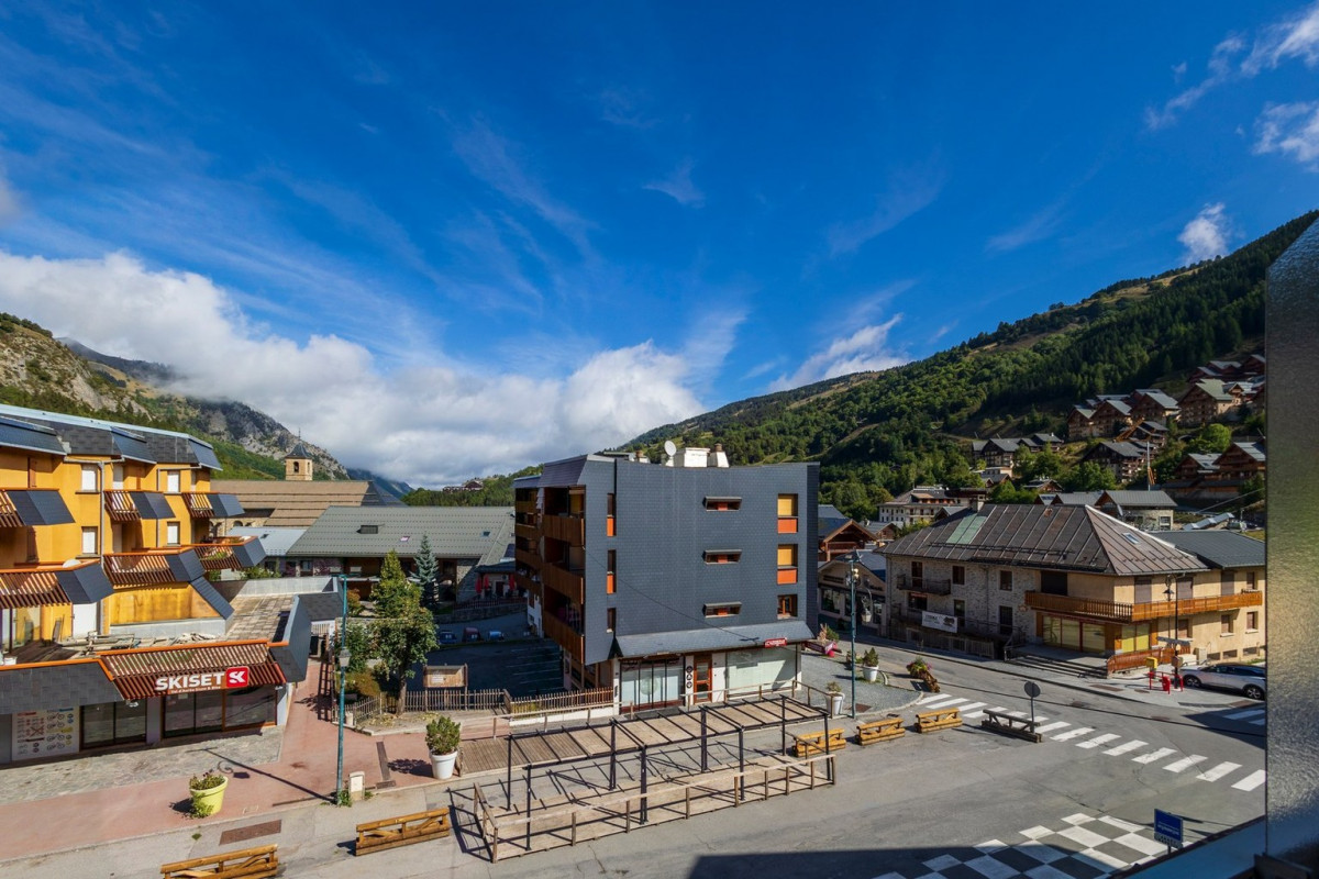 VUE CHAMBRE - APPARTEMENT VAL D'AUREA C2 - VALLOIRE CENTRE
