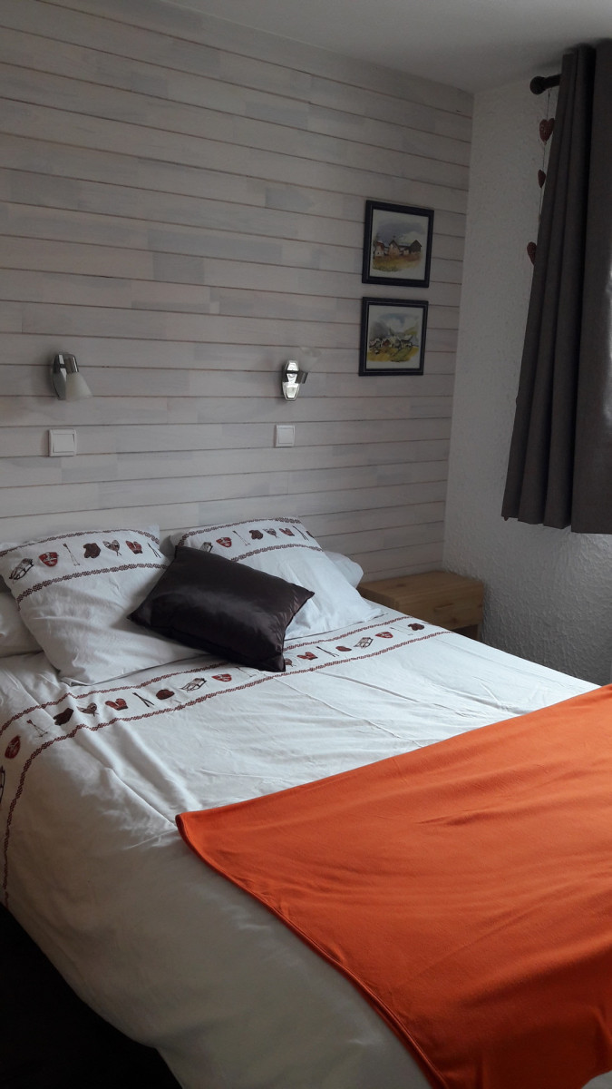 CHAMBRE - APPARTEMENT VAL D'AUREA A16 - VALLOIRE CENTRE CHAMBRE - APPARTEMENT VAL D'AUREA A16 - VALLOIRE CENTRE