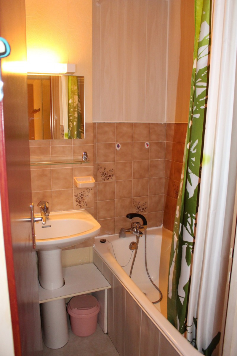 SALLE DE BAIN - APPARTEMENT ALTAIR 96 - VALLOIRE CENTRE